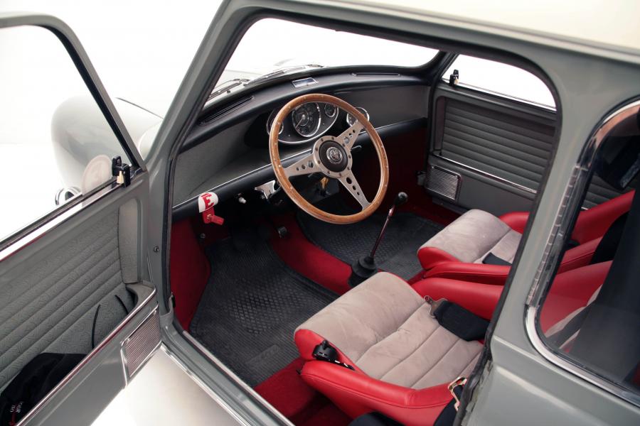 Интерьер Austin Mini Cooper S Rally (ADO15) 1964 года  (фото 23 из 25)